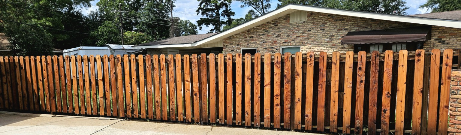 Southern Charm wood fence cleaning result